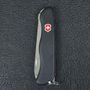 Складаний ніж Victorinox (Швейцарія) із серії Sentinel.