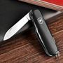 Складаний ніж Victorinox (Швейцарія) із серії Hiker.