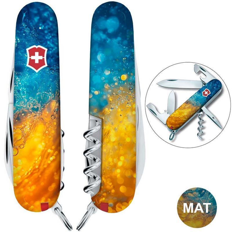 Складной нож Victorinox (Швейцария) из серии Spartan.
