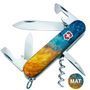 Складной нож Victorinox (Швейцария) из серии Spartan.
