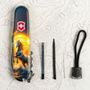 Складаний ніж Victorinox (Швейцарія) із серії Spartan.
