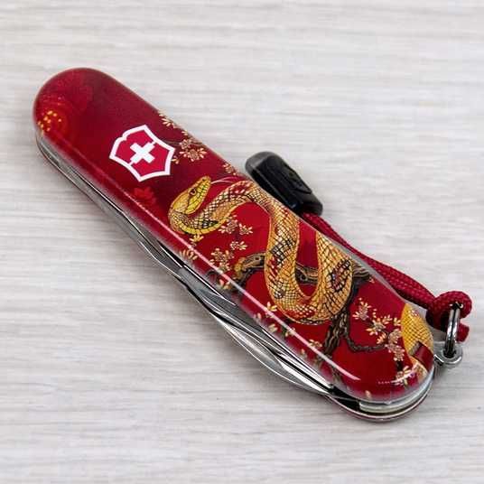 Складной нож Victorinox (Швейцария) из серии Spartan. Артикул