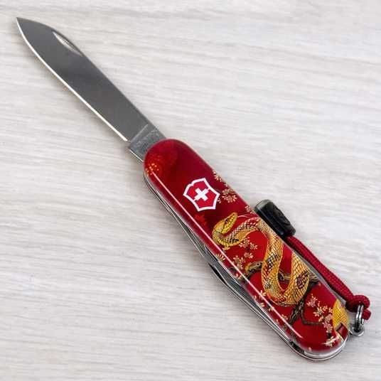 Складной нож Victorinox (Швейцария) из серии Spartan. Артикул