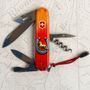 Складной нож Victorinox (Швейцария) из серии Spartan.