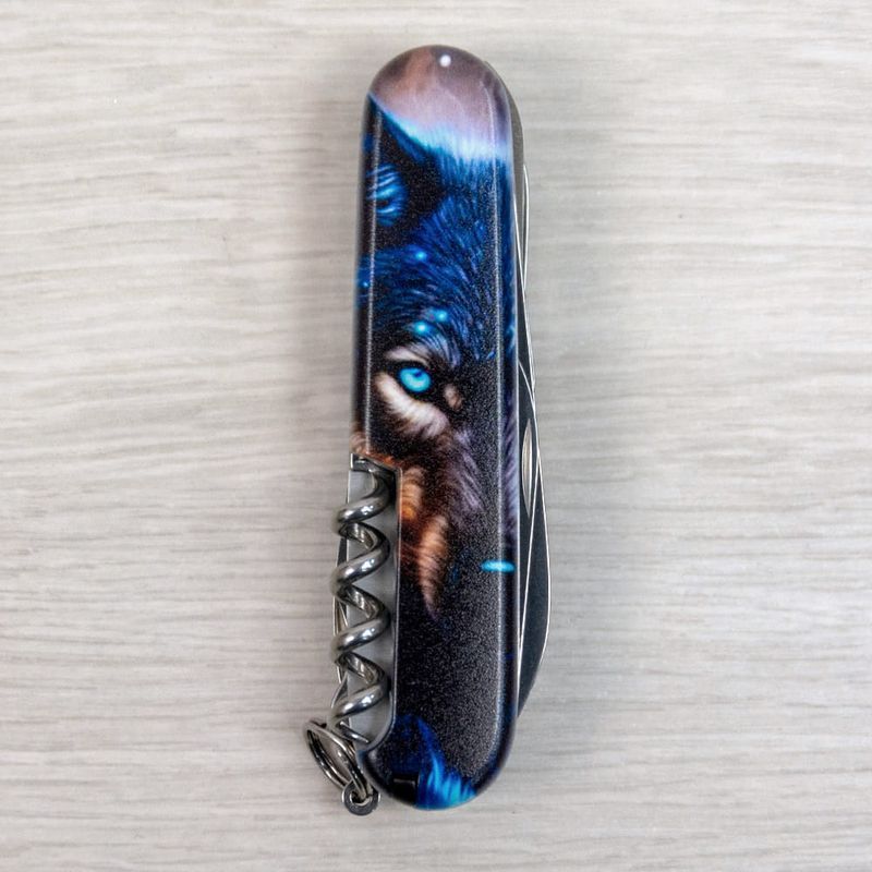 Складной нож Victorinox (Швейцария) из серии Huntsman.