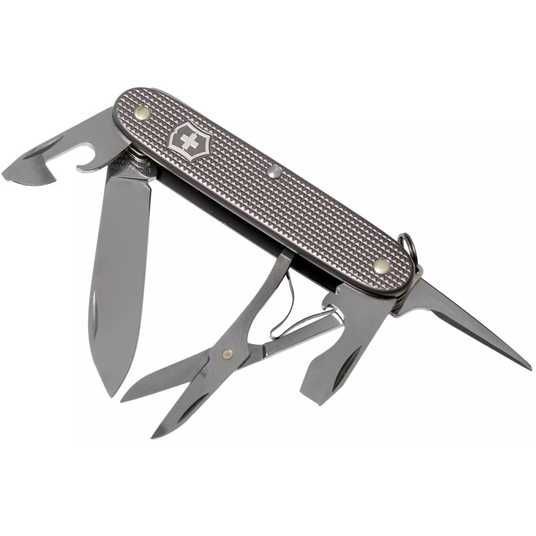 Складной нож Victorinox (Швейцария) из серии Pioneer. Артикул
