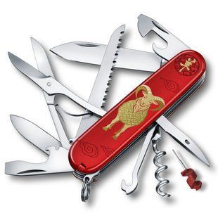 Складной нож Victorinox (Швейцария) из серии Huntsman.