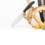 Кухонний ніж Victorinox SwissClassic Santoku 6.8523.17G чорний