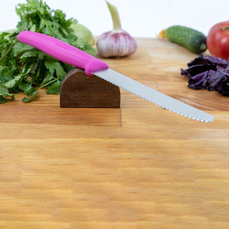 Кухонный нож Victorinox SwissClassic Tomato&Table 6.7836.L115 розовый