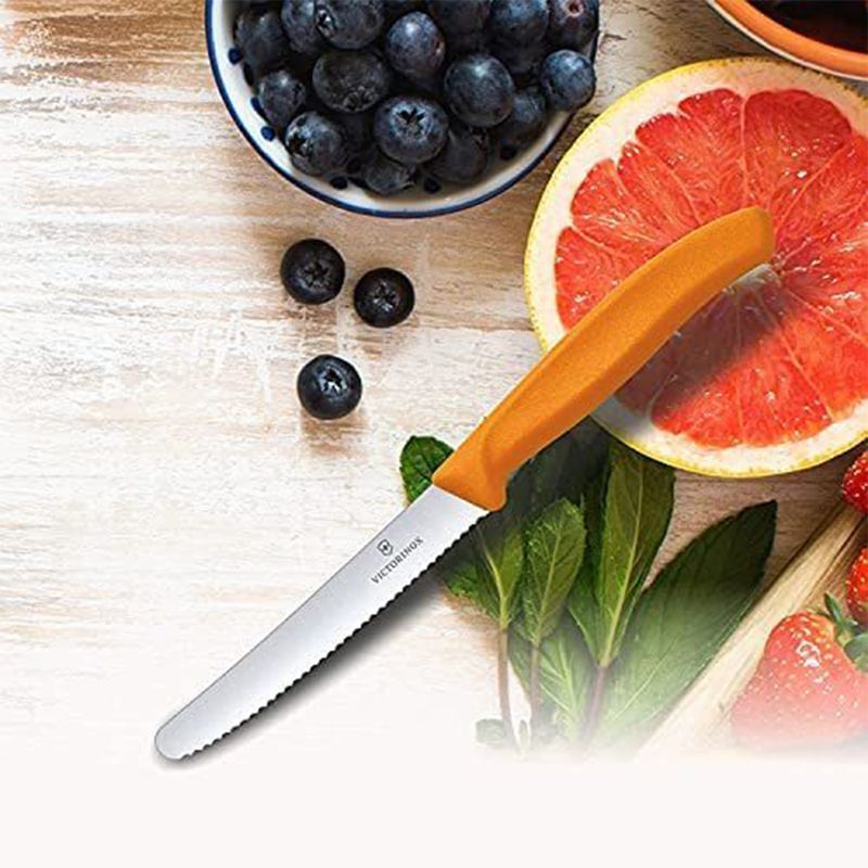 Кухонный нож Victorinox SwissClassic Tomato&Table 6.7836.L119 оранжевый