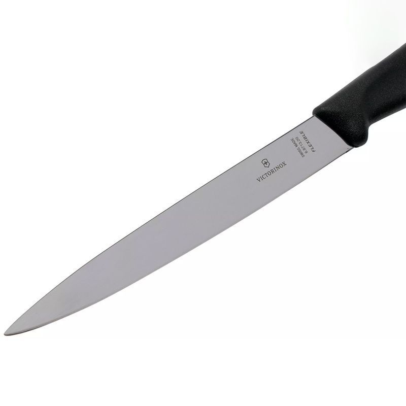 Кухонный нож Victorinox SwissClassic Filleting Flexible 6.8713.20B черный