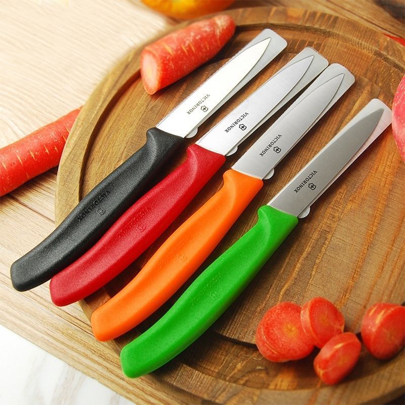 Кухонний ніж Victorinox SwissClassic Paring 6.7603 чорний