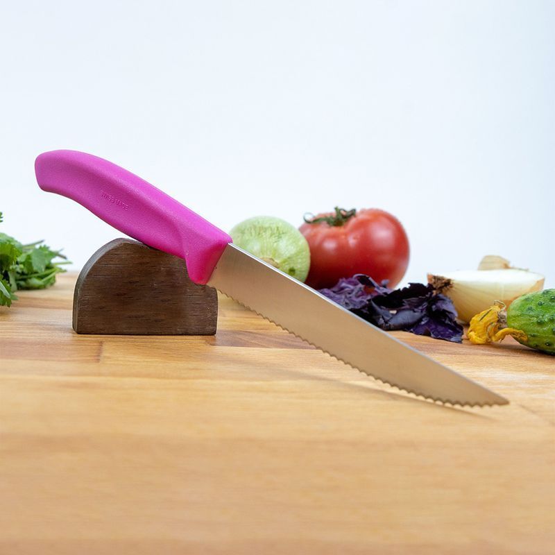 Кухонний ніж Victorinox SwissClassic Steak&Pizza 6.7936.12L5 рожевий