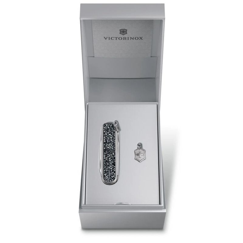 Складной нож Victorinox (Швейцария) из серии Classic SD.