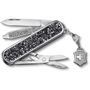 Складной нож Victorinox (Швейцария) из серии Classic SD.