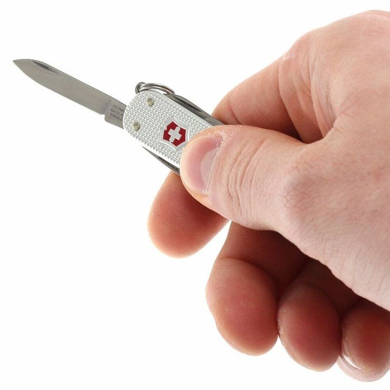 Складной нож Victorinox (Швейцария) из серии Classic SD.