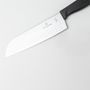Кухонний ніж Victorinox SwissClassic Santoku 6.8523.17B чорний