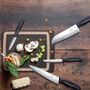 Кухонний ніж Victorinox SwissClassic Santoku 6.8523.17B чорний
