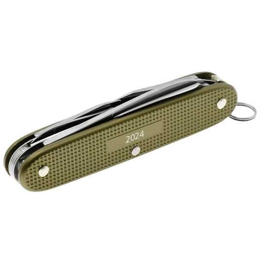 Складной нож Victorinox (Швейцария) из серии Pioneer. Артикул