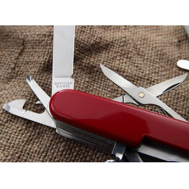 Складаний ніж Victorinox (Швейцарія) із серії Swisschamp.