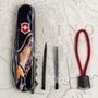 Складной нож Victorinox (Швейцария) из серии Spartan.